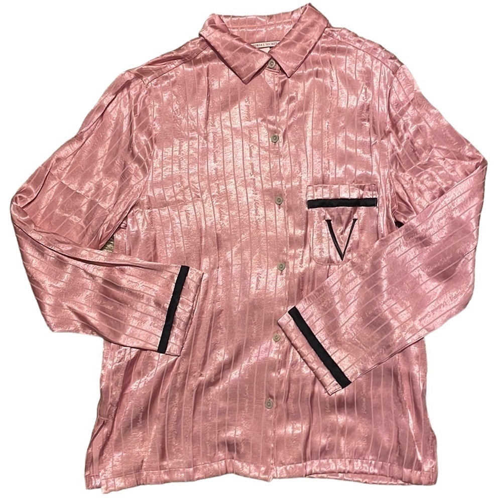VICTORIA’S Secret Pink Satin Button Down Long Sleeve Night Top‎ Medium
